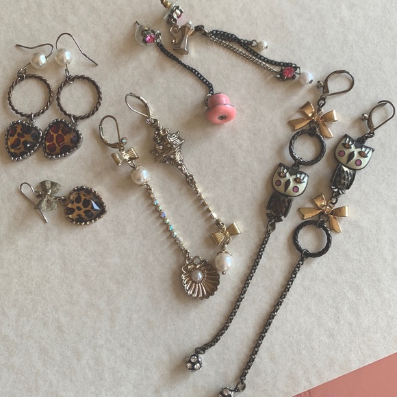 Betsey Johnson Jewelry - Earring bundle